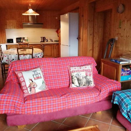Bel Appartement Au Rez De Chaussee D'Un Chalet Jarrier エクステリア 写真