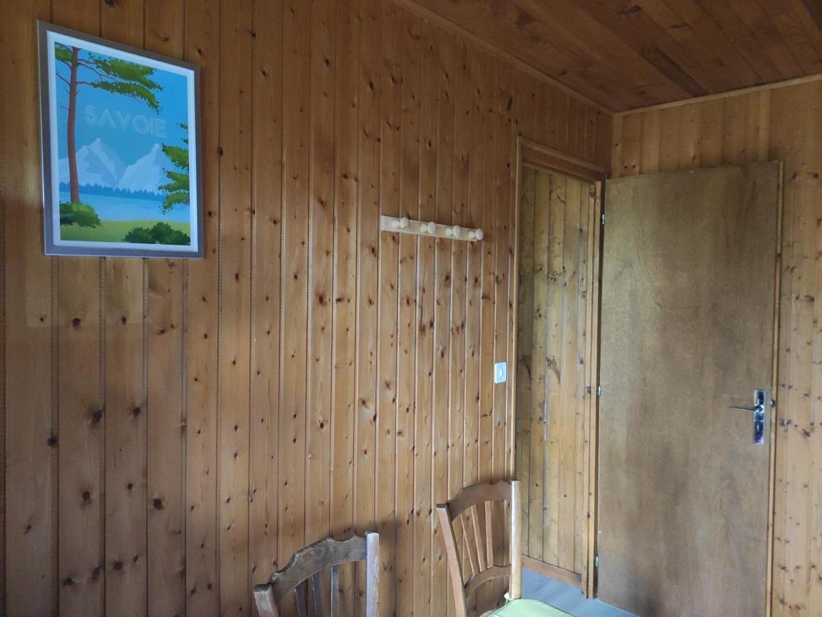 Bel Appartement Au Rez De Chaussee D'Un Chalet Jarrier エクステリア 写真