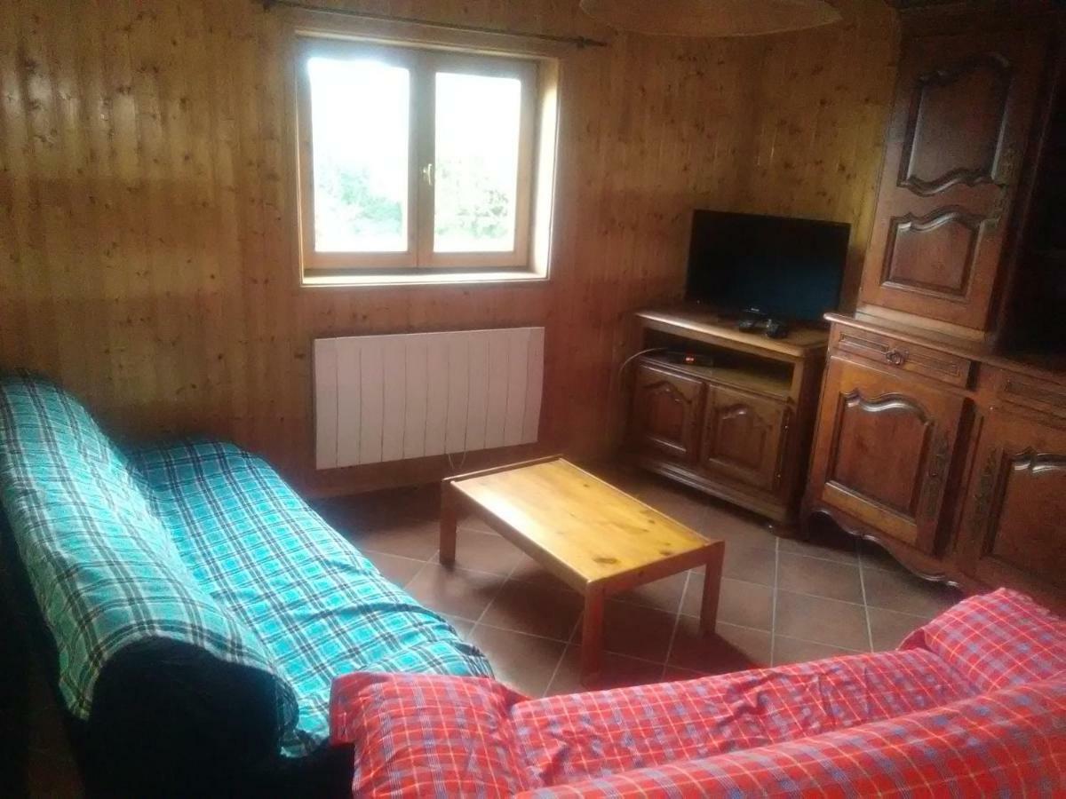 Bel Appartement Au Rez De Chaussee D'Un Chalet Jarrier エクステリア 写真